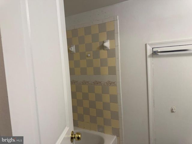 4807 55TH AVE, Hyattsville, MD 20781