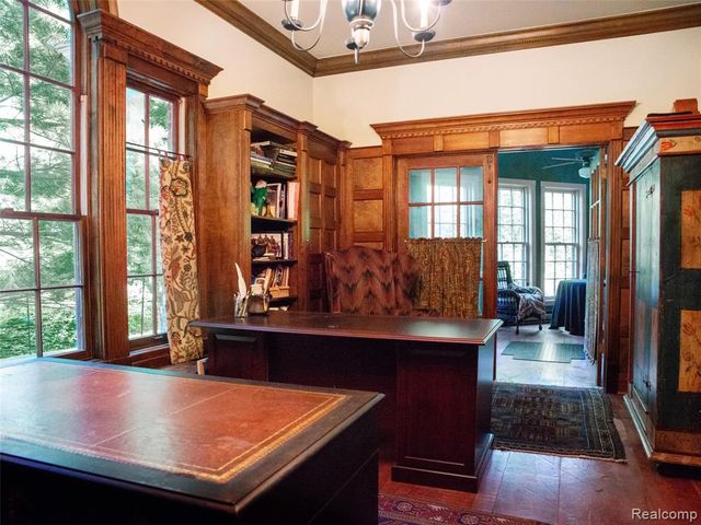 6230 Winkler Mill Road, Rochester Hills, MI 48306