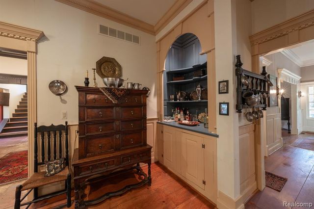 6230 Winkler Mill Road, Rochester Hills, MI 48306