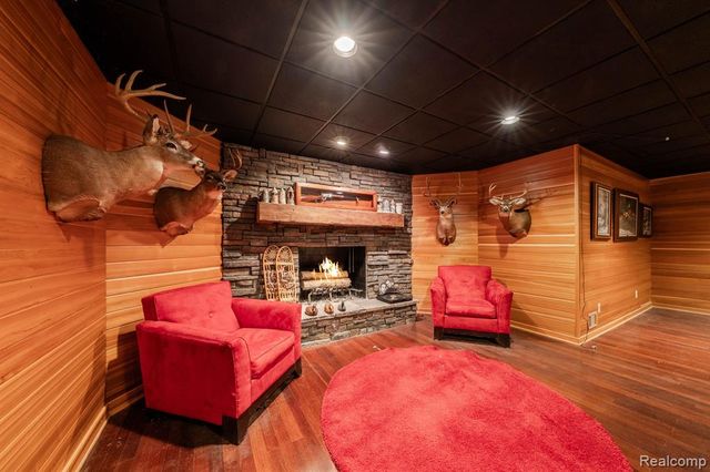 6230 Winkler Mill Road, Rochester Hills, MI 48306