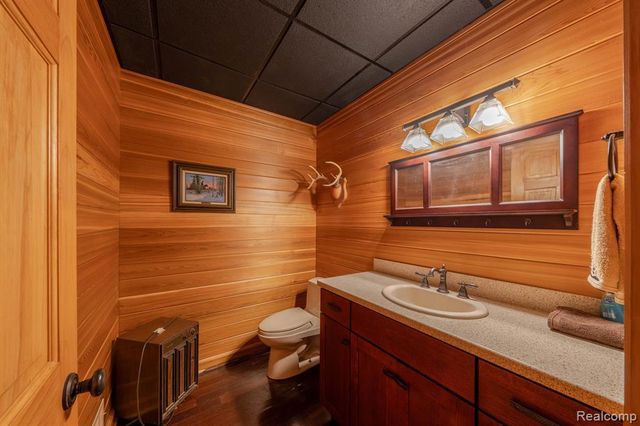 6230 Winkler Mill Road, Rochester Hills, MI 48306