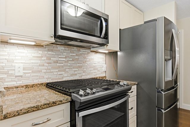 1 Orient Way 1, Salem, MA 01970