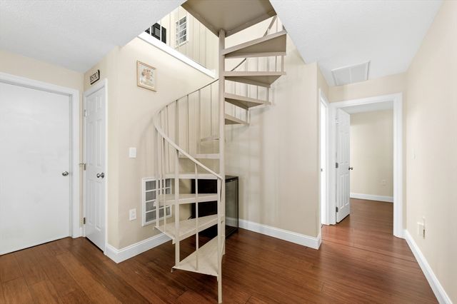 1 Orient Way 1, Salem, MA 01970