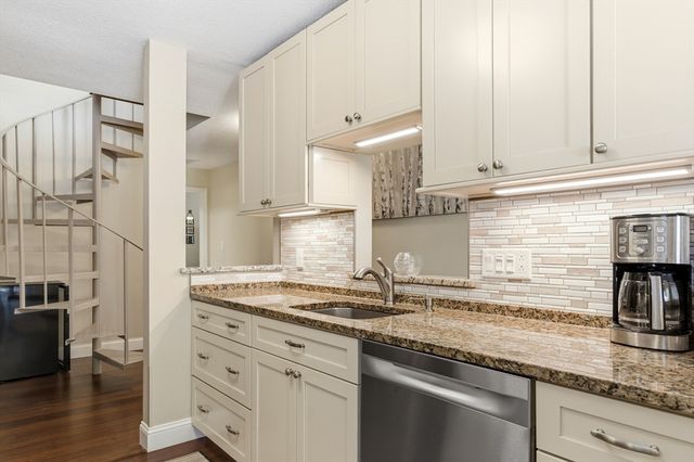 1 Orient Way 1, Salem, MA 01970