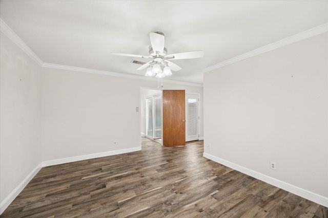 10328 Rocky Hollow Road, La Porte, TX 77571
