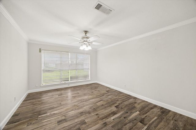10328 Rocky Hollow Road, La Porte, TX 77571