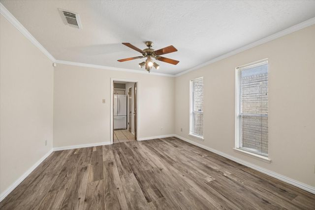 10328 Rocky Hollow Road, La Porte, TX 77571