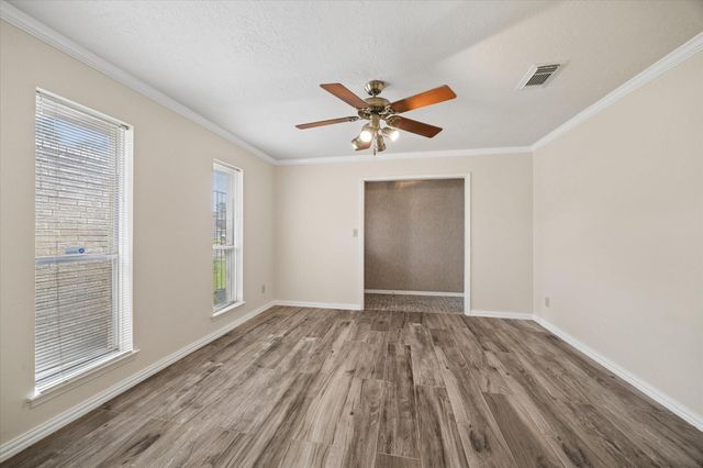 10328 Rocky Hollow Road, La Porte, TX 77571