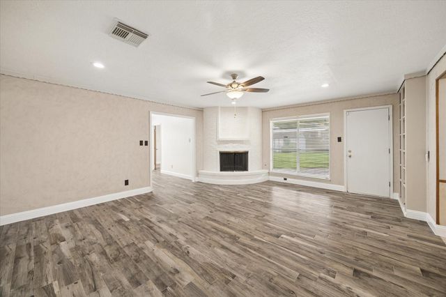 10328 Rocky Hollow Road, La Porte, TX 77571