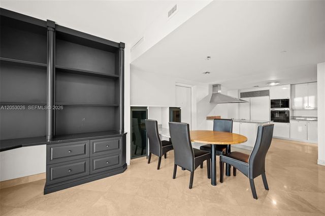 1643 Brickell Ave 702, Miami, FL 33129