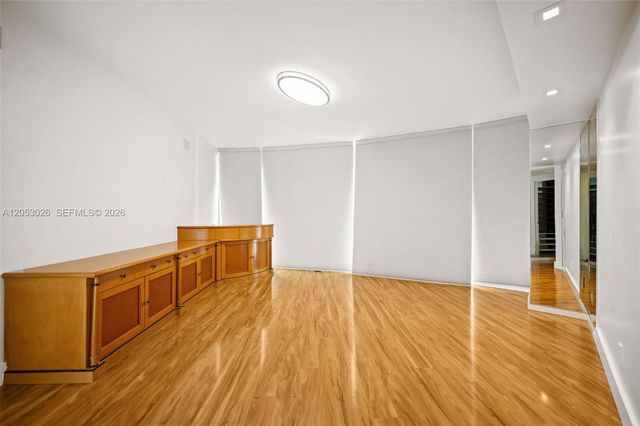 1643 Brickell Ave 702, Miami, FL 33129