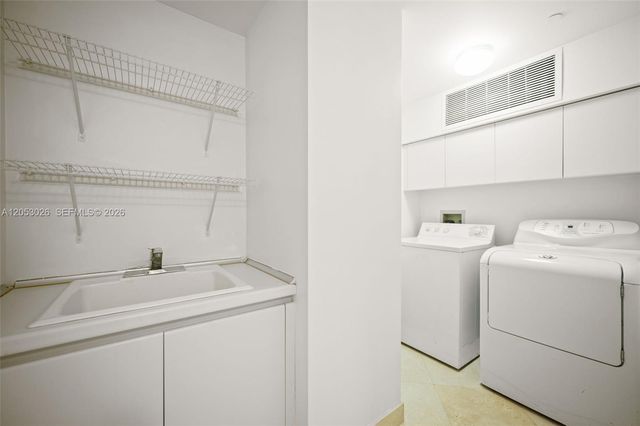 1643 Brickell Ave 702, Miami, FL 33129