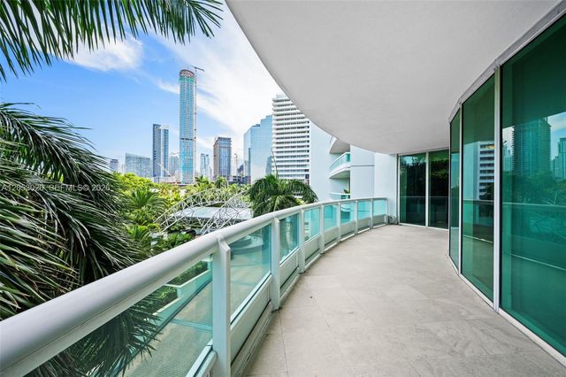 1643 Brickell Ave 702, Miami, FL 33129