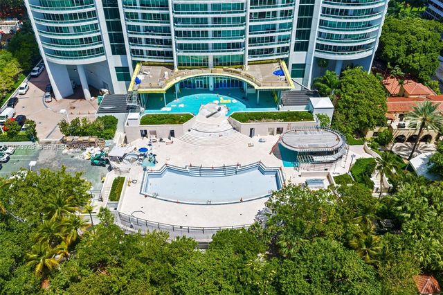 1643 Brickell Ave 702, Miami, FL 33129
