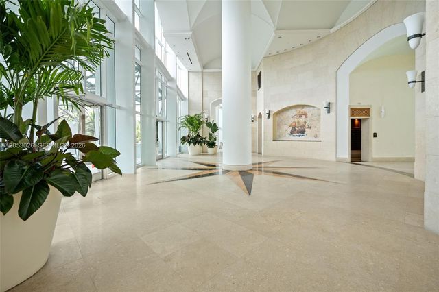 1643 Brickell Ave 702, Miami, FL 33129