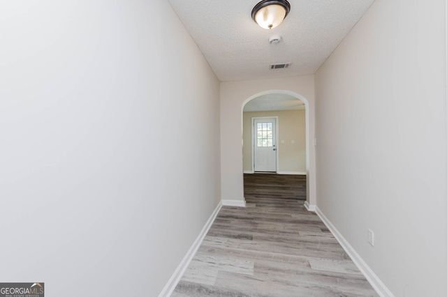 3584 Log Cabin Drive, Macon, GA 31204