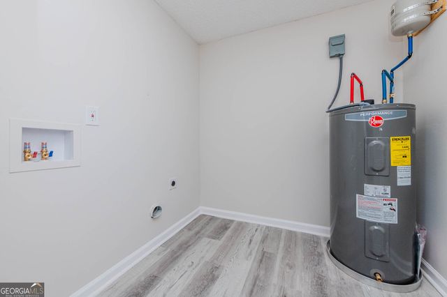 3584 Log Cabin Drive, Macon, GA 31204