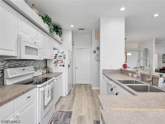 21506 Sheridan RUN, Estero, FL 33928