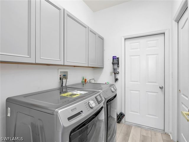 21506 Sheridan RUN, Estero, FL 33928