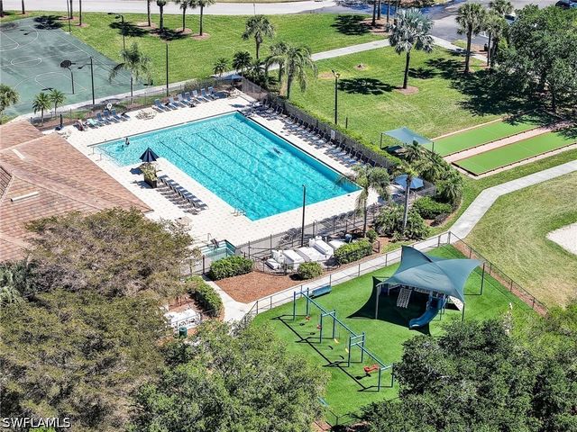 21506 Sheridan RUN, Estero, FL 33928