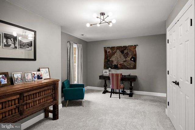 10 HAMILTON CT, Southampton, NJ 08088