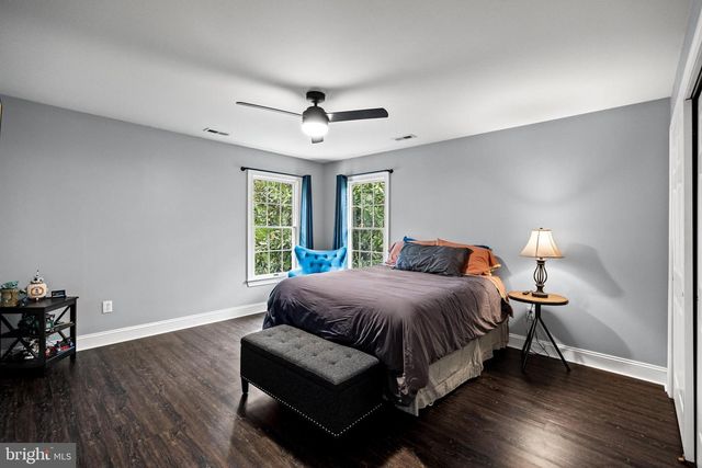10 HAMILTON CT, Southampton, NJ 08088