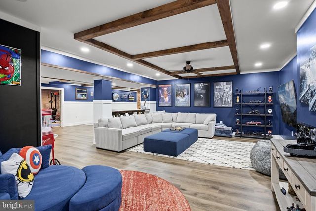 10 HAMILTON CT, Southampton, NJ 08088