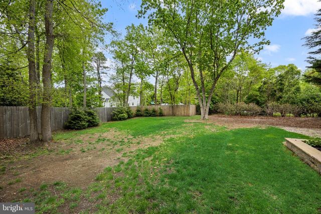 10 HAMILTON CT, Southampton, NJ 08088