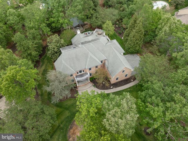 10 HAMILTON CT, Southampton, NJ 08088