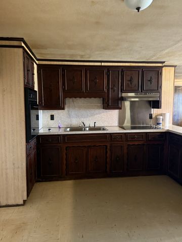 1245 Beech Grove Rd, Lafayette, TN 37083