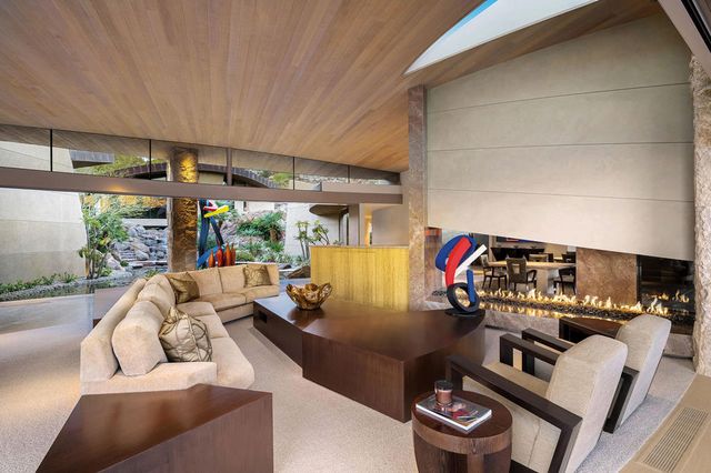 700 Summit, Palm Desert, CA 92260