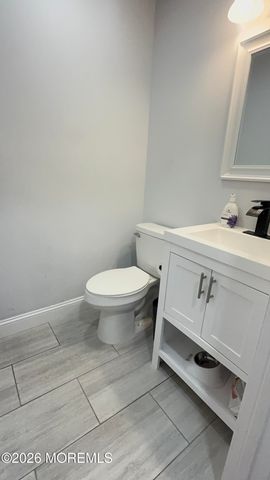 15 William Street, Tinton Falls, NJ 07724