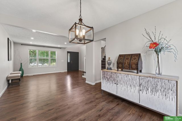 14725 Sprague Street, Omaha, NE 68116