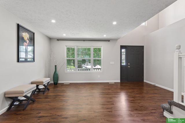 14725 Sprague Street, Omaha, NE 68116