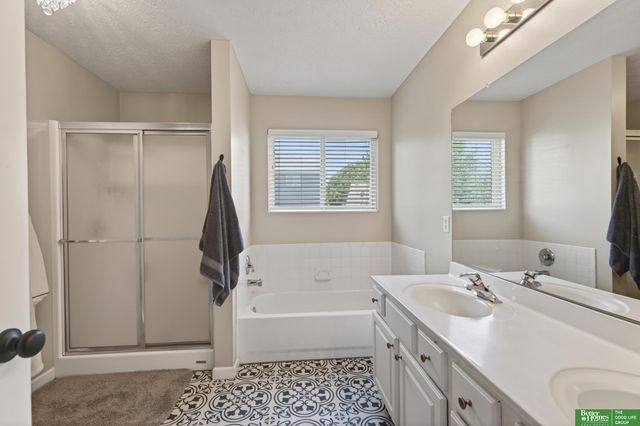 14725 Sprague Street, Omaha, NE 68116