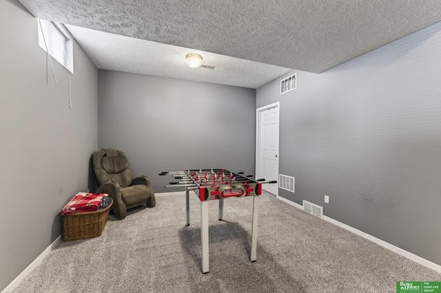 14725 Sprague Street, Omaha, NE 68116