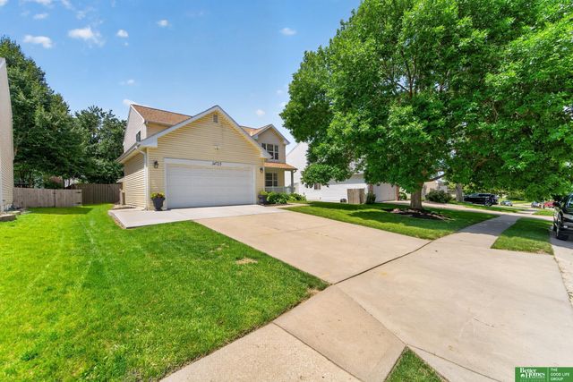 14725 Sprague Street, Omaha, NE 68116