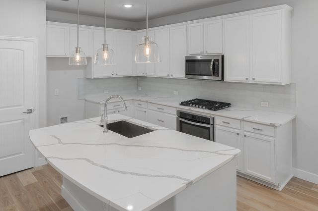 2729 Calmwood Drive, Little Elm, TX 75068