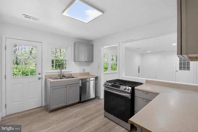 45278 COVE MANOR RD, California, MD 20619