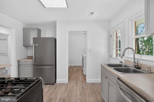 45278 COVE MANOR RD, California, MD 20619