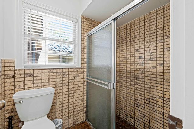 1316 KIRBY RD, Memphis, TN 38120