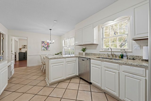 1316 KIRBY RD, Memphis, TN 38120