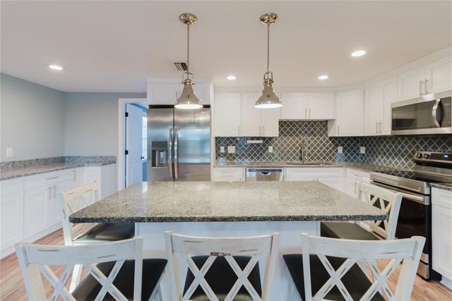 6629 ALBEMARLE PARKWAY, New Port Richey, FL 34653