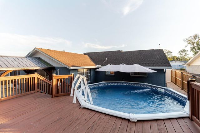 6629 ALBEMARLE PARKWAY, New Port Richey, FL 34653