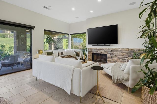 73109 Carrizo Circle, Palm Desert, CA 92260