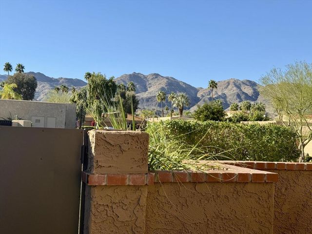 73109 Carrizo Circle, Palm Desert, CA 92260