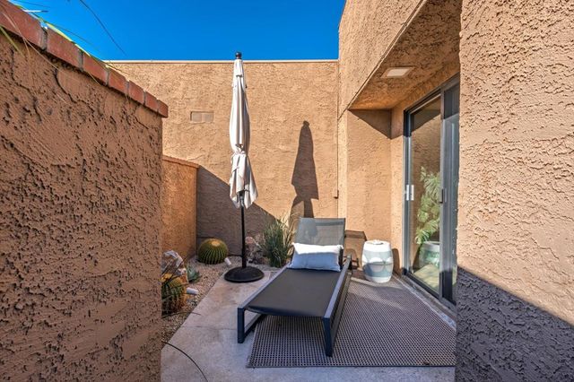 73109 Carrizo Circle, Palm Desert, CA 92260