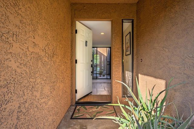 73109 Carrizo Circle, Palm Desert, CA 92260