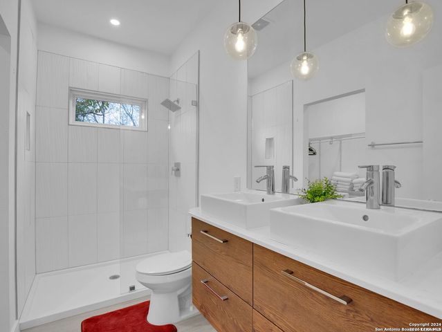 1138 Gibbs Unit 201, San Antonio, TX 78202