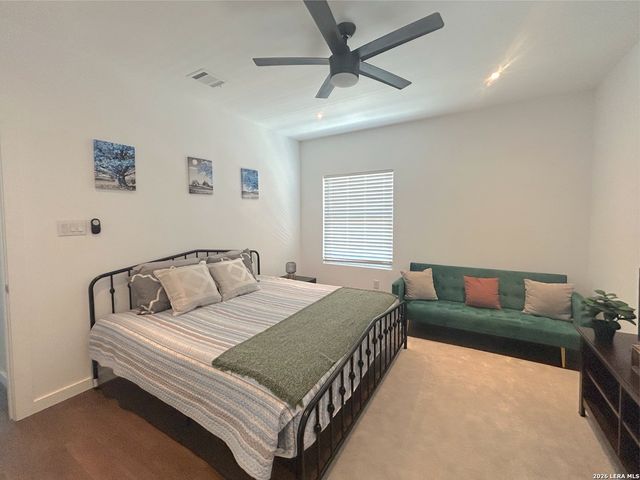 1138 Gibbs Unit 201, San Antonio, TX 78202